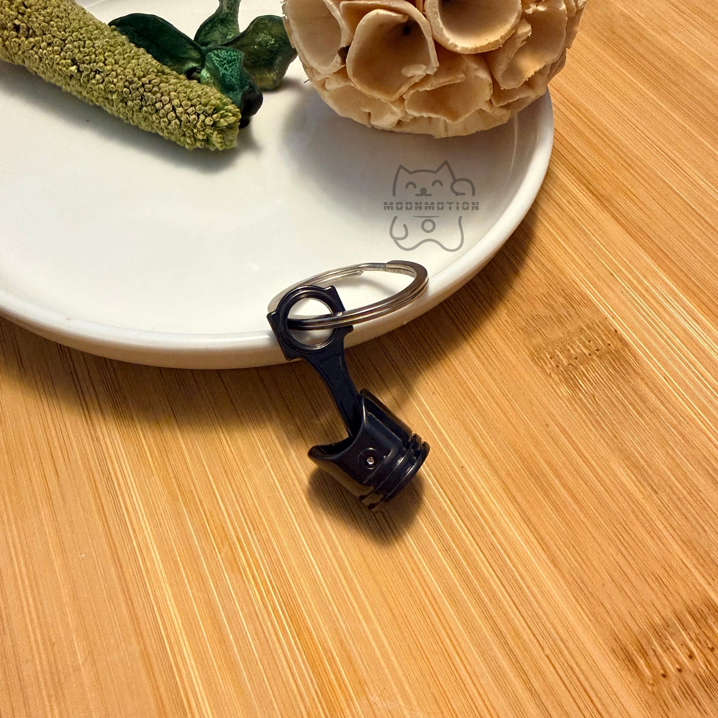 PISTON STYLE KEYRING