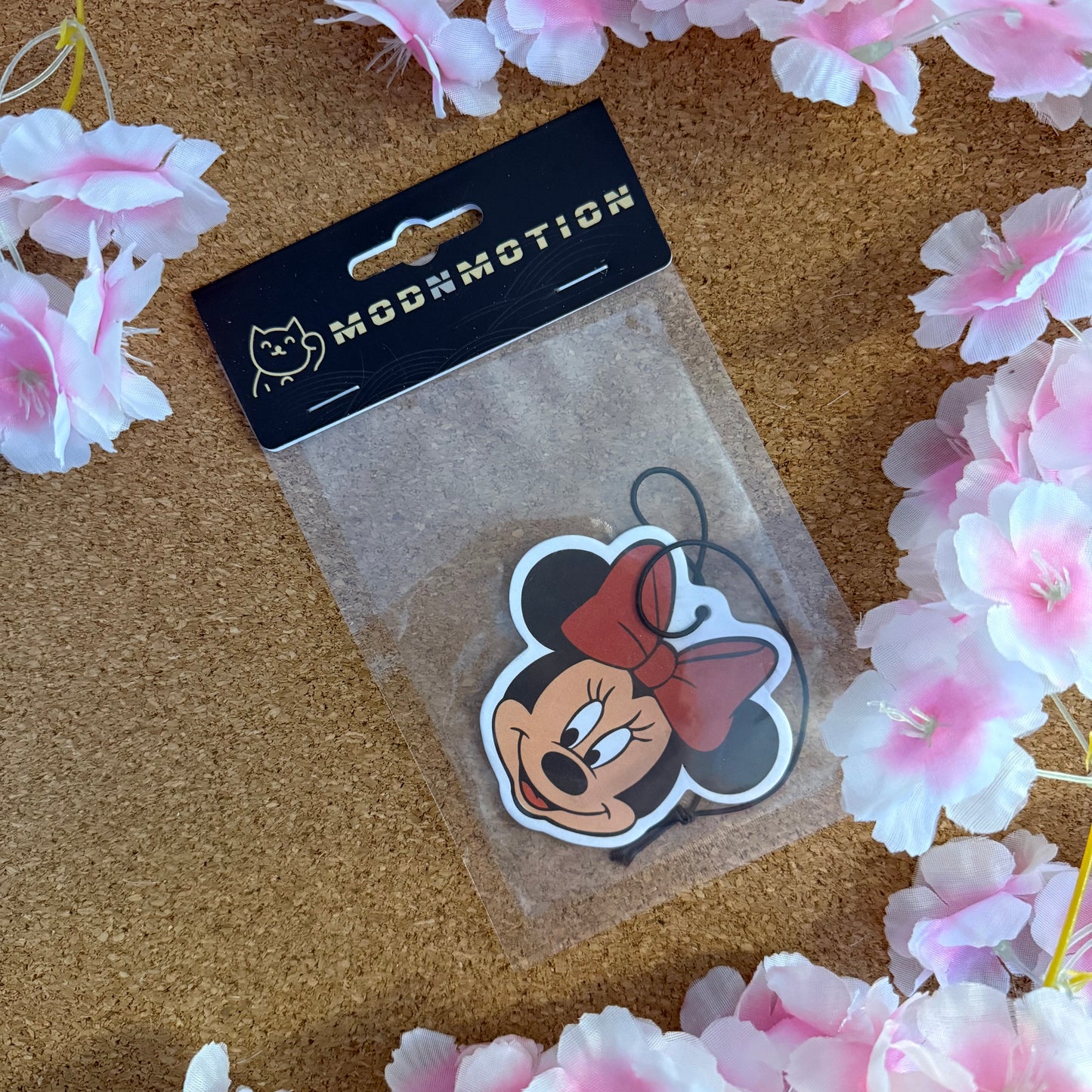MINNIE STYLE HANGING CAR AIR FRESHENER