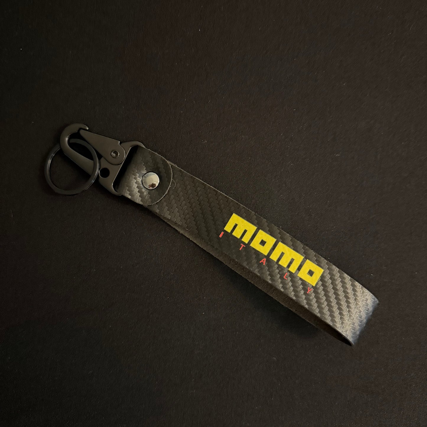 MOMO STYLE WRIST STRAP KEYCHAIN