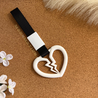 BROKEN HEART SHAPE TSURIKAWA HANDLE